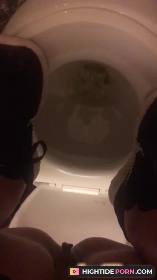 VeganLinda - 7 days every Pee & Shit AsiaTrip Part 2 - Scat [UltraHD 2K]