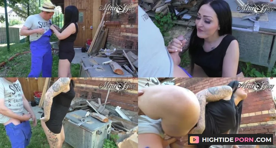 Mira-Grey - Public Brutal Ins Maul gespritzt - Spontan jetzt - Pissing [Full HD] MyDirtyHobby.com
