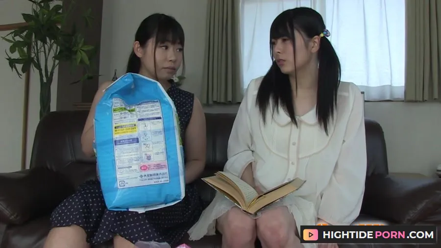 Japan - Embarrassing Girls Who Feel In Diapers Diaper Club Selection - Scat [FullHD 1080p]