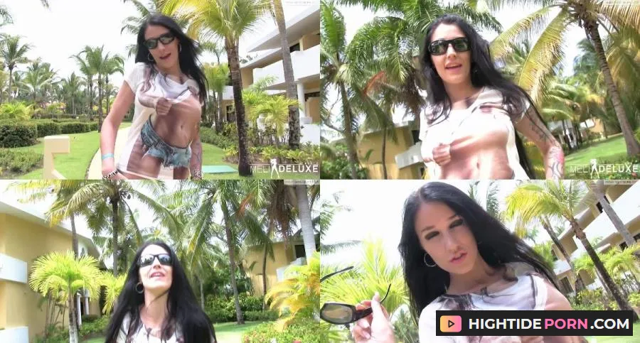 MeliDeluxe - Wichsanleitung deiner Urlaubsnutte - Pissing [Full HD] MyDirtyHobby.com