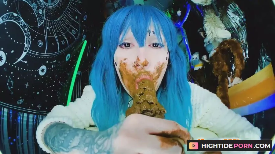 DirtyBetty - Not Ordinary Gelato - Scat [FullHD 1080p]