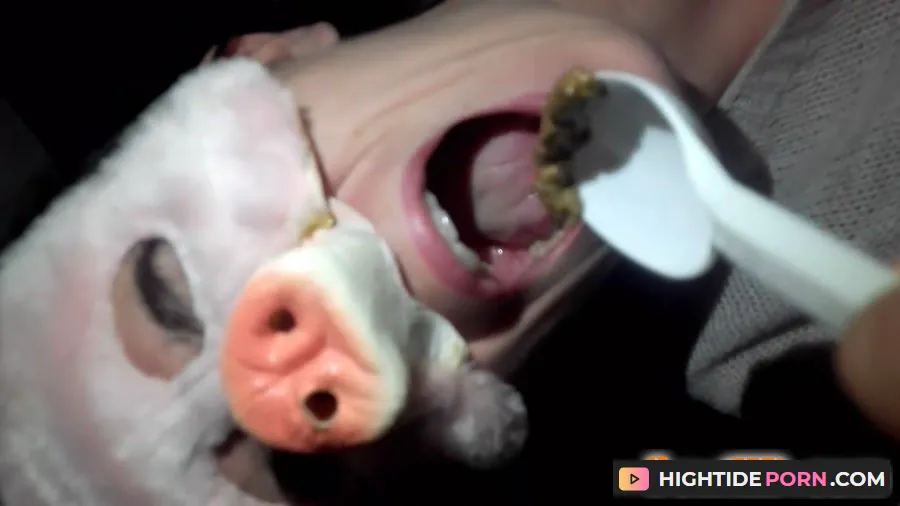 Teens Real Feeding - Extreme Scat Feeding Teen Girl Beauty Peggy Slave Amateur Party - Real Scat Swallower Beauty Girl [FullHD 100p]