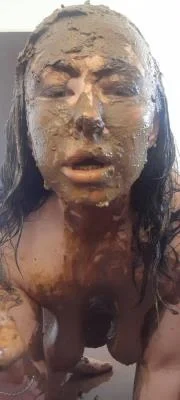 Dirty Shit Bottle Extreme Play (UltraHD 2K) Mega Fart Girl