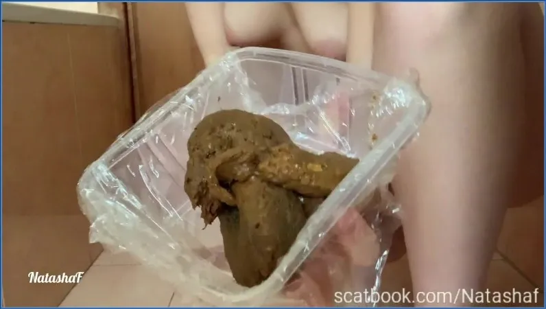 NatashaF in Your Lunch Is Ready - Kaviar, Pissing - Fetish Porn Video on HighTide