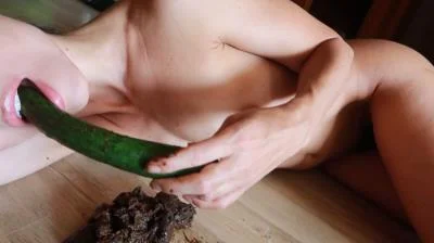 Cool As a Cucumber (FullHD 1080p) Scatting