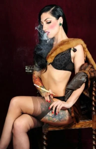 Cybill Troy - Femdom Porno [HD 720p]