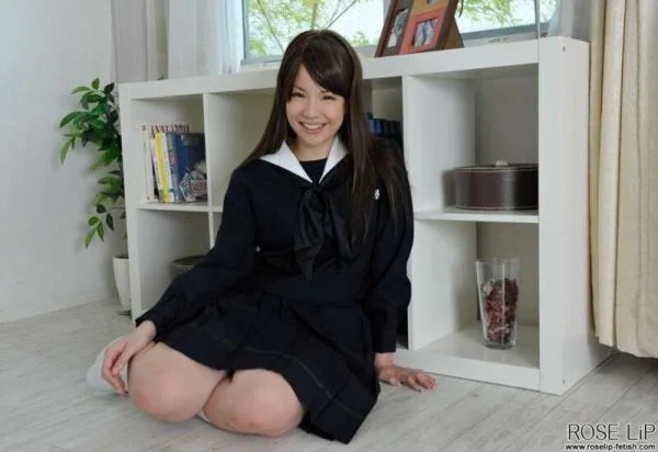 Mai Ikeda + Foto Set - Femdom Porno [SD]