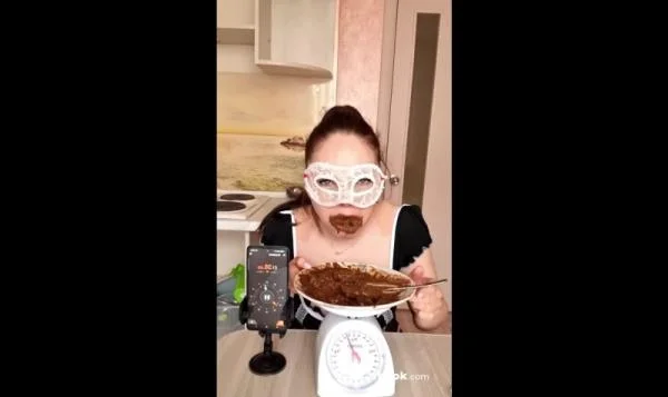 Speed shit eating with 3 loads - Stuhlgang Porno [HD 720p] Scatbook
