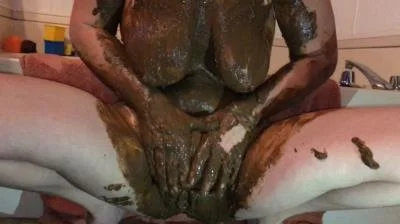 Shitting, Smeared Tits and Stuffed Pussy (FullHD 1080p) Scatshop.com