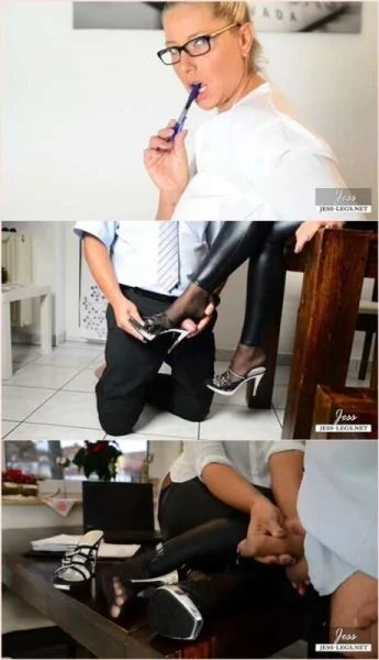 Mistress Jess - Slave milking Therapy - Pissing [HD]