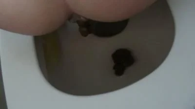 KV As Desired On The Toilet (FullHD 1080p) Amarotic