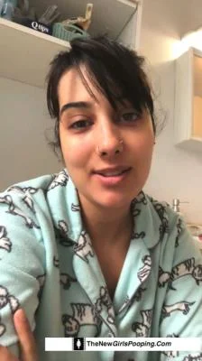 Scat Cute Sabrina 7 (SD) TheNewGirlsPooping.com
