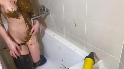 Shitting Girl 56 (HD 720p) Scatbook.com