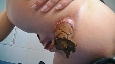 Fingering The Huge One Out (HD 720p) Filthygrid.com