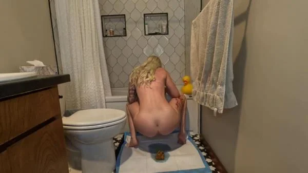 Doorbell Dumpy (FullHD 1080p) Scatshop.com