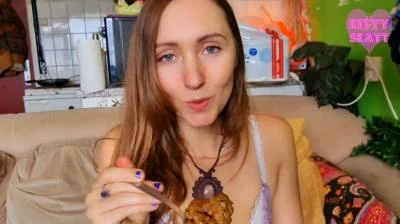 POV Cook And Feed (FullHD 1080p) Scatbook.com