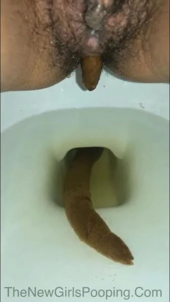 Scat Cute Sabrina 5 (SD) TheNewGirlsPooping.com
