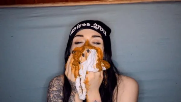 XXL Shit Into Panty - I Eat My Shit From My Panty By Pervert (FullHD 1080p) SG-Video.com