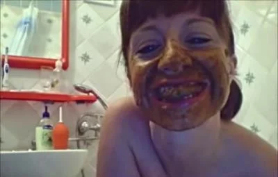 Me In Bathtube Full Of Poo And Pee (SD) GlamourScat