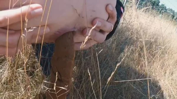 Highway Pooping (HD 720p) Filthygrid.com