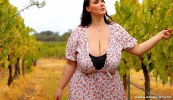 Maria Milkers - Vineyard - Fetisch Porno [Full HD]