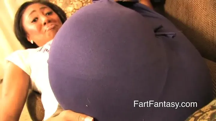 Evanni Solei Shows Off Her Curves and Releases Thunderous Farts - Fetish Porn Video on HighTide